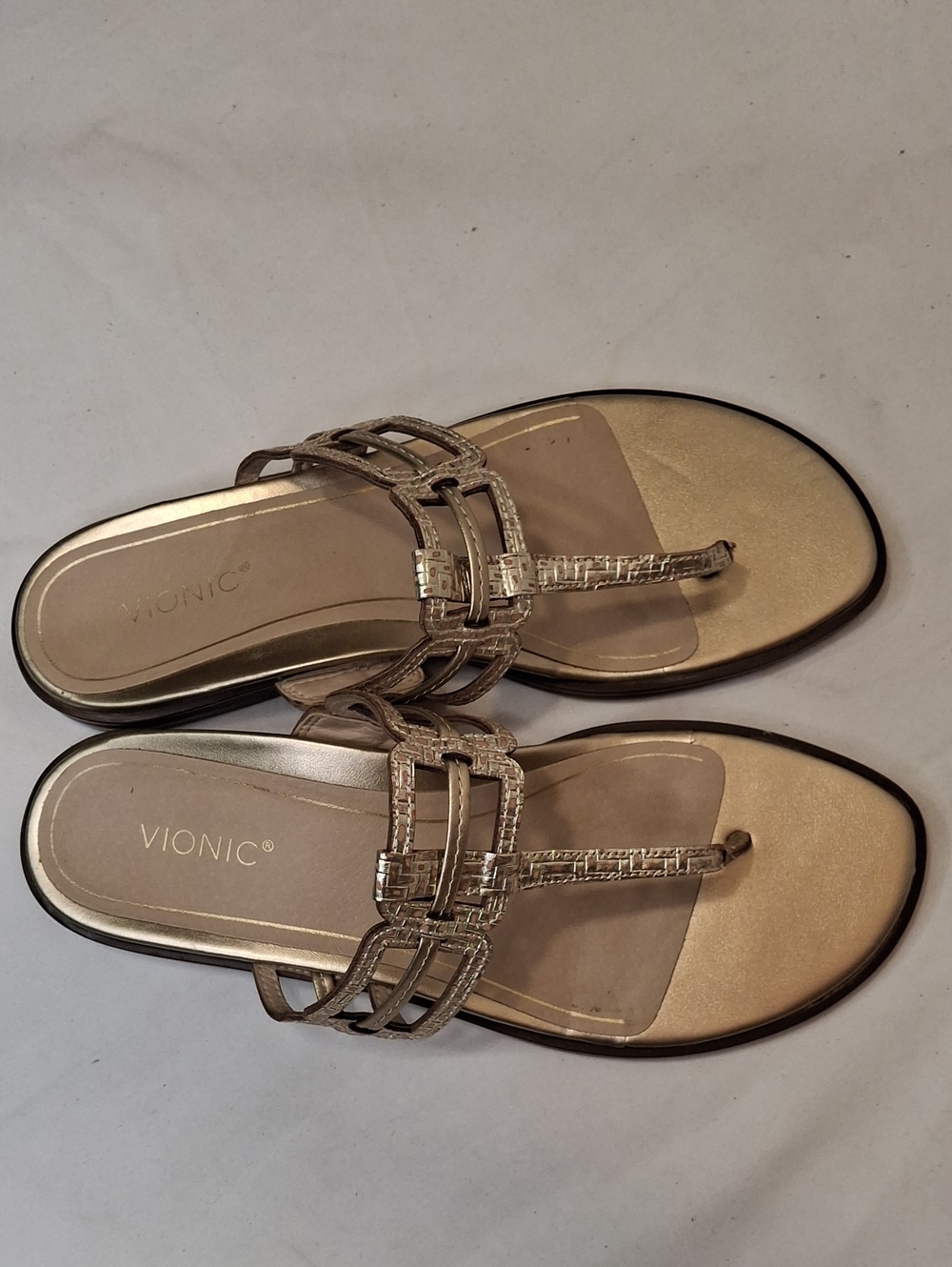 Vionic Women's Elegant Metallic Gold-Tone Braided Thong Slide Sandals